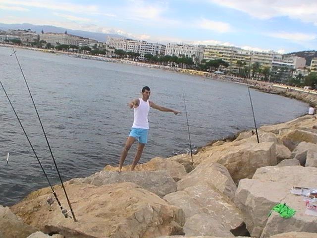 incep sa apara pesti din franta - 2013-08-25-174332.jpg